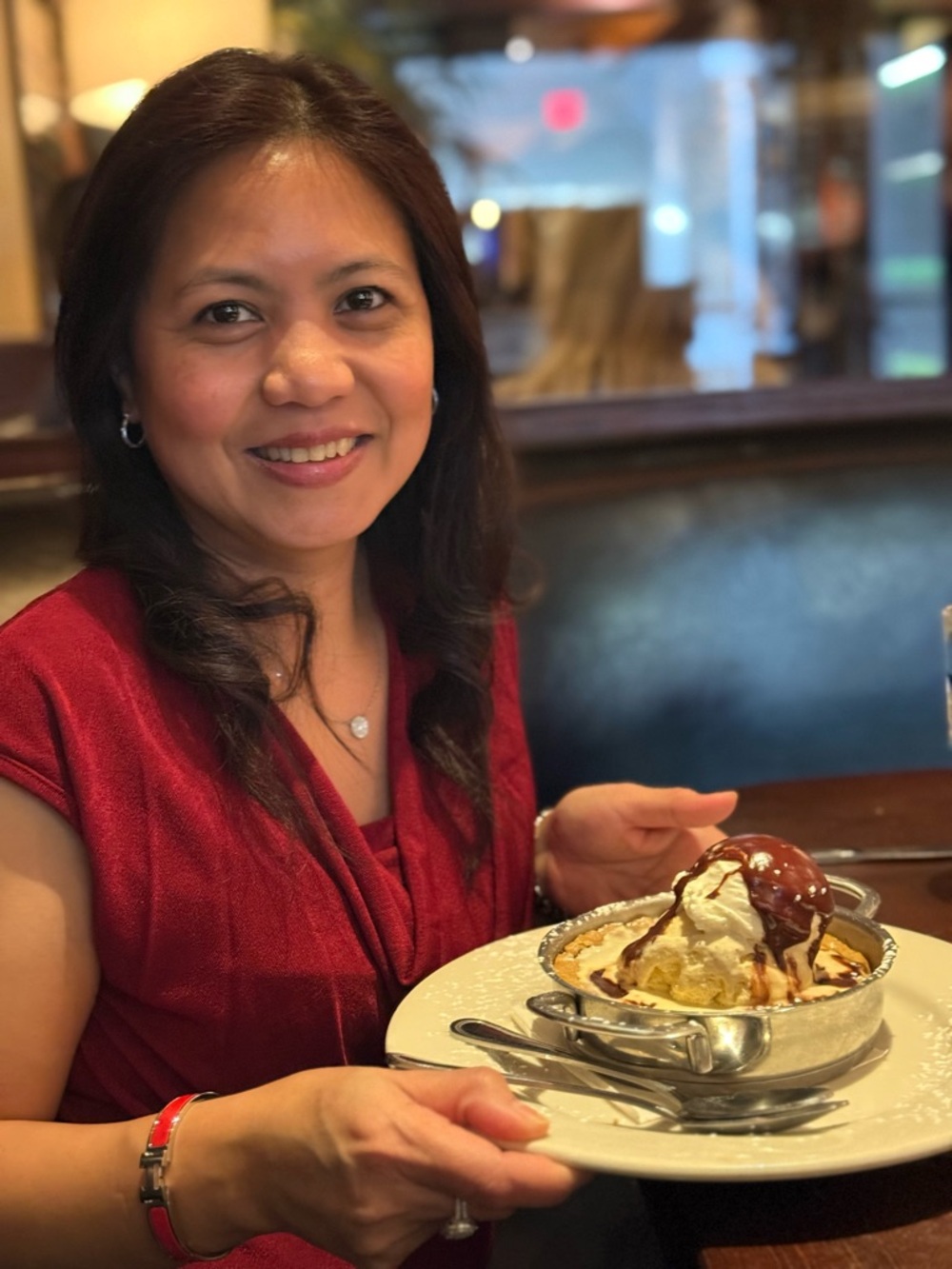 Meet your Posher, Jonalyn